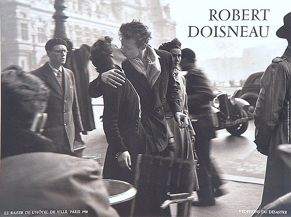 20090424robert_doisneau_le_baiser_de_hotel_de_ville_paris_1950 20090424robert_doisneau_le_baiser_de_hotel_de_ville_paris_1950